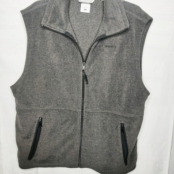 Columbia Other - Columbia Vest size Large
